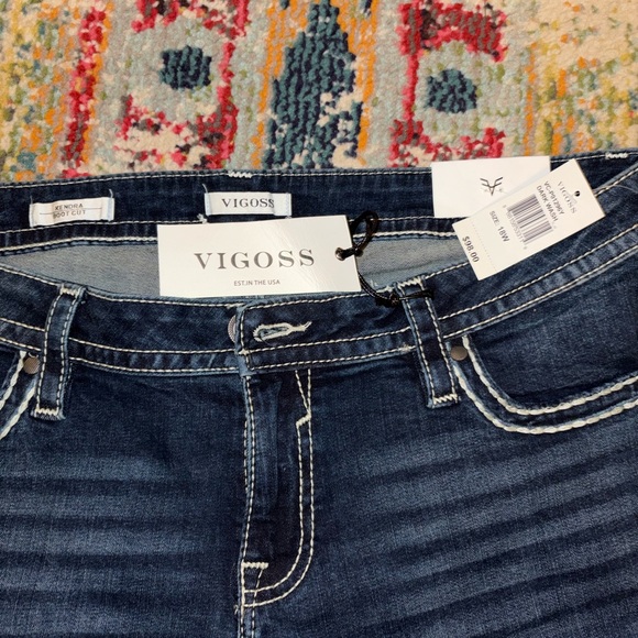 NWTs Vigoss Women's Plus Size Flare Jeans in Dark Blue - Picture 4 of 7